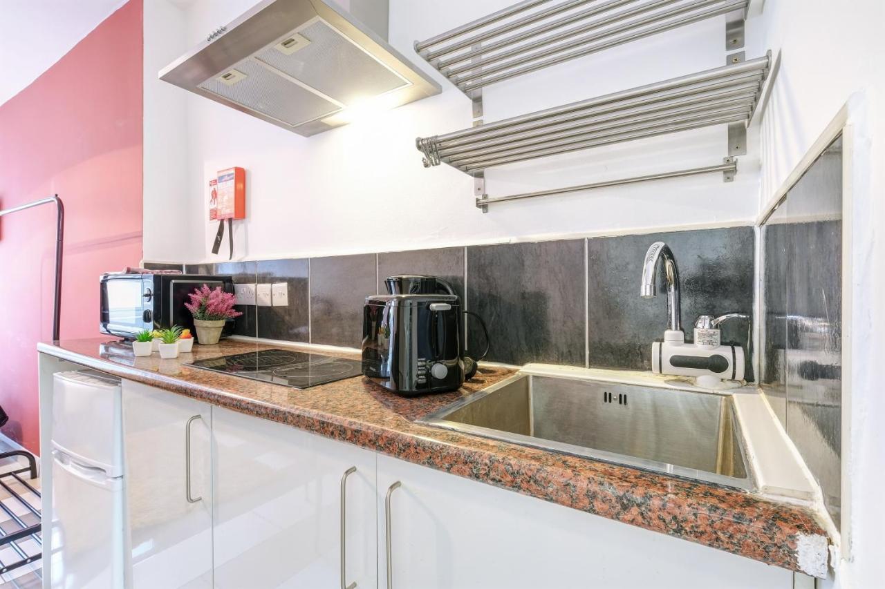 Fernbank Rooms Sudbury Hill, Harrow, Self-Contained Studios With En-Suite Harrow on the Hill Exterior foto